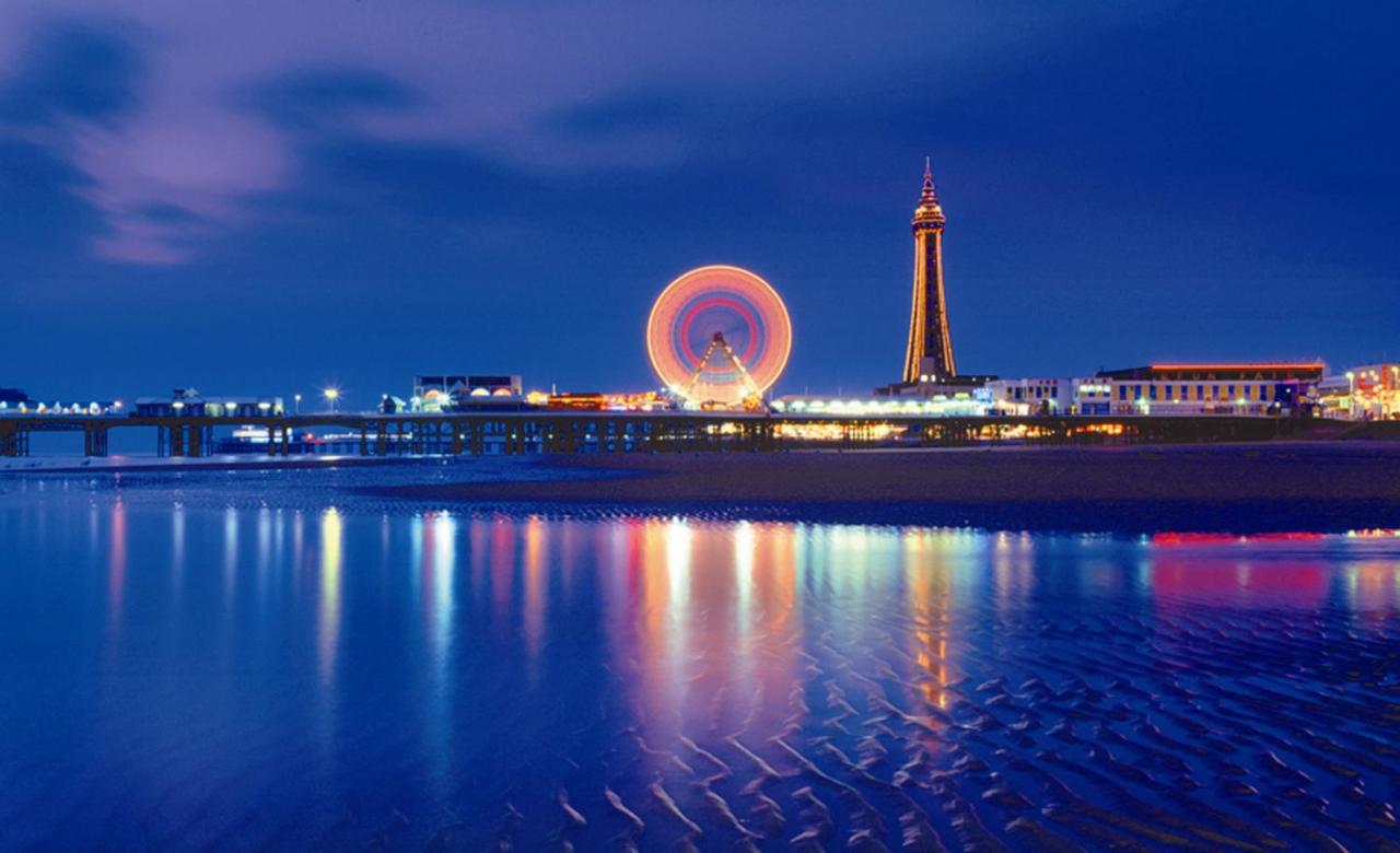 White Moon Hotel Blackpool Extérieur photo