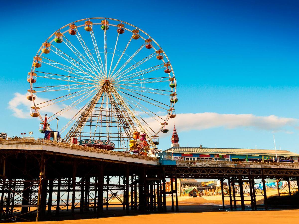 White Moon Hotel Blackpool Extérieur photo
