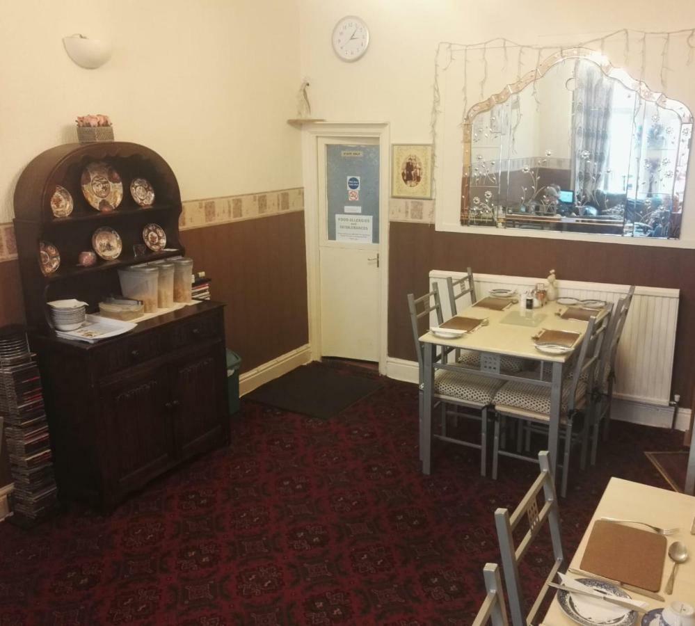 White Moon Hotel Blackpool Extérieur photo