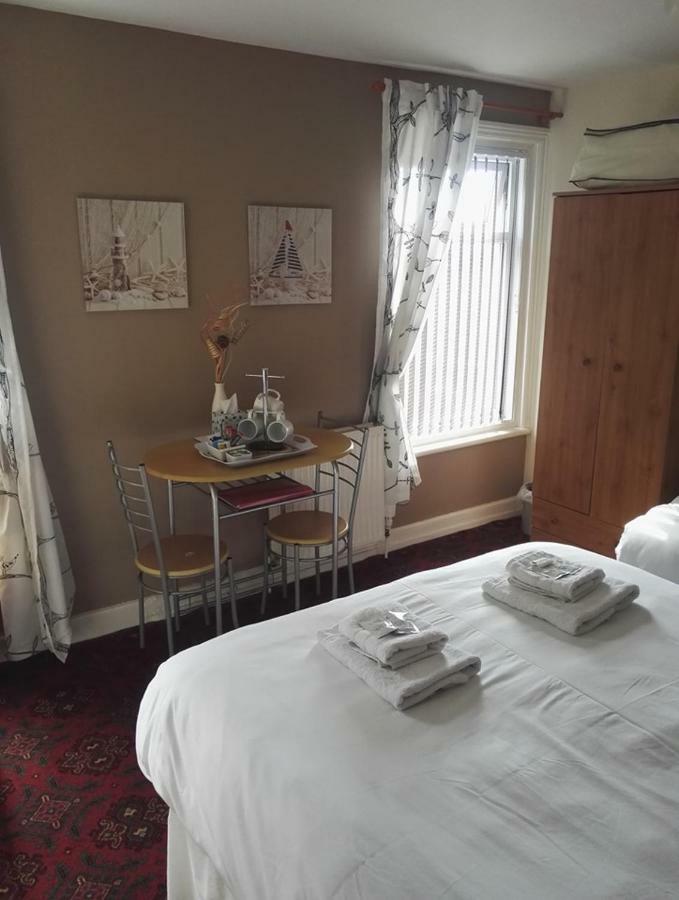 White Moon Hotel Blackpool Extérieur photo